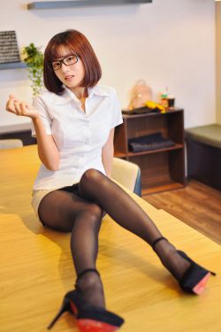 他似火